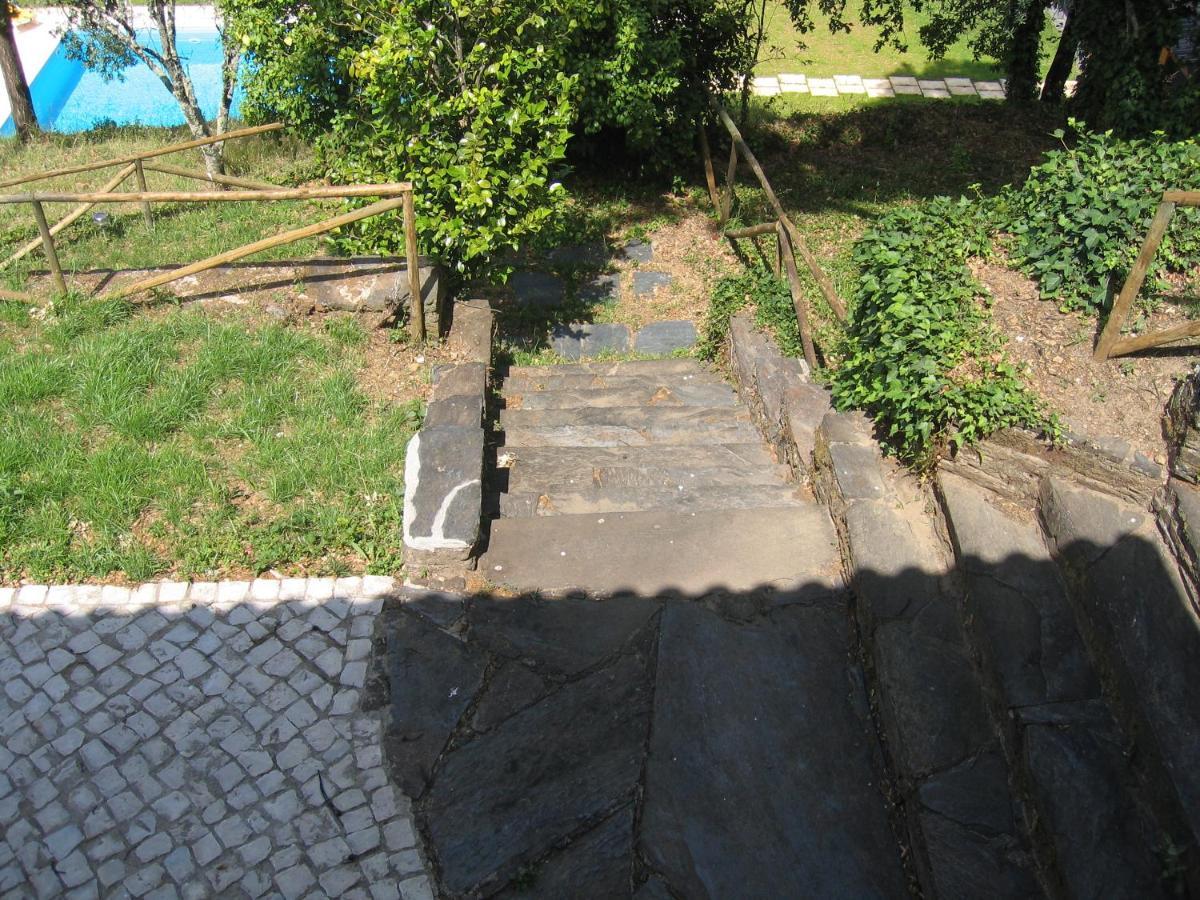 Casa Ribeira De Pera Villa Castanheira de Pera Exterior photo